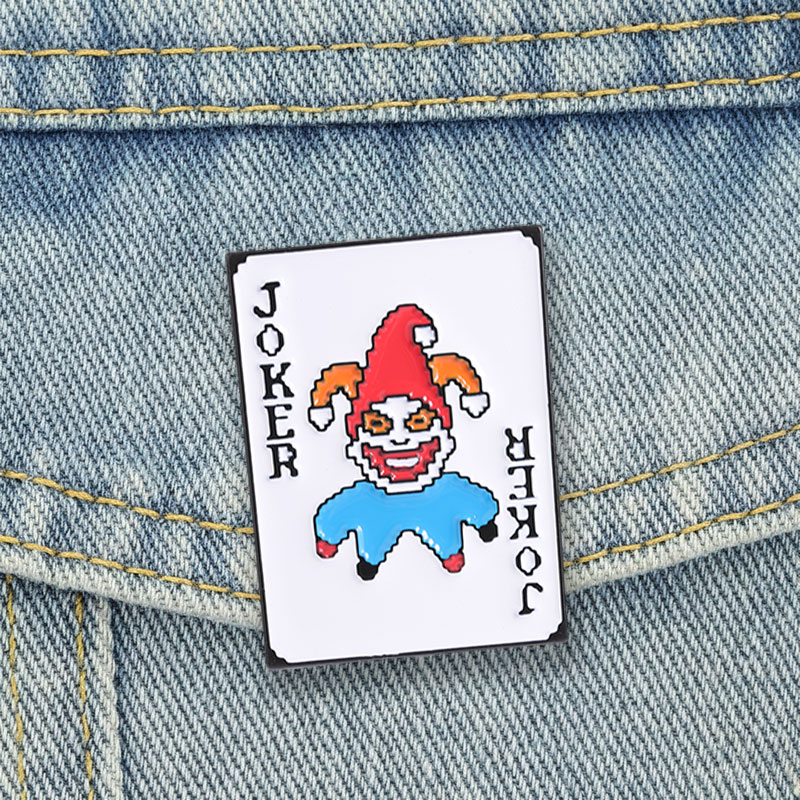 Joker Gaming Accessories - Poker Joker Emaille-Pins Pixel-Art Joker-Karten-Broschen Anstecknadel